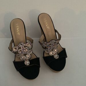Venus Women's Black Embellished‎ Platform Sandals Size 8 Party Wedge